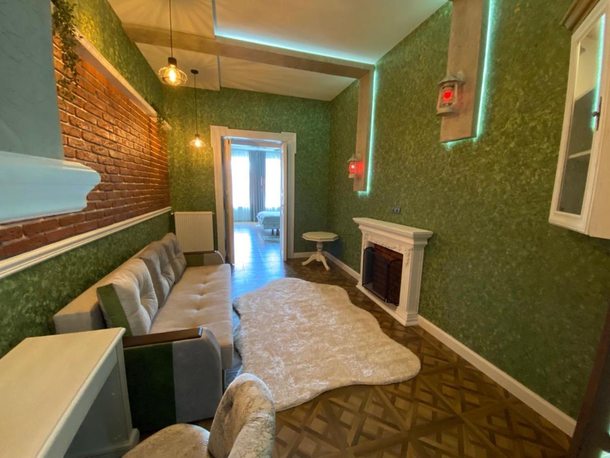 Apartment On Balabana Street Lviv Eksteriør billede